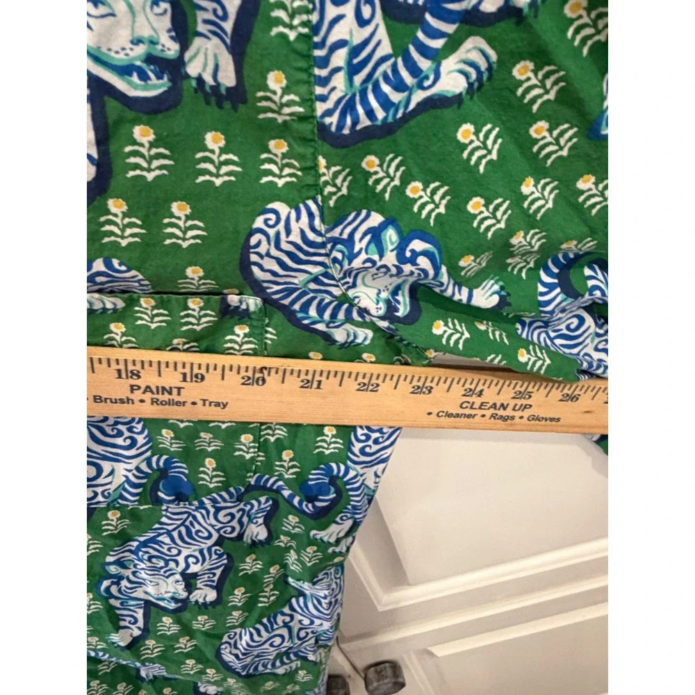 Printfresh Tiger Queen Sleep Shirt Green Blue Cotton Button Front 3/4 Sleeve xs